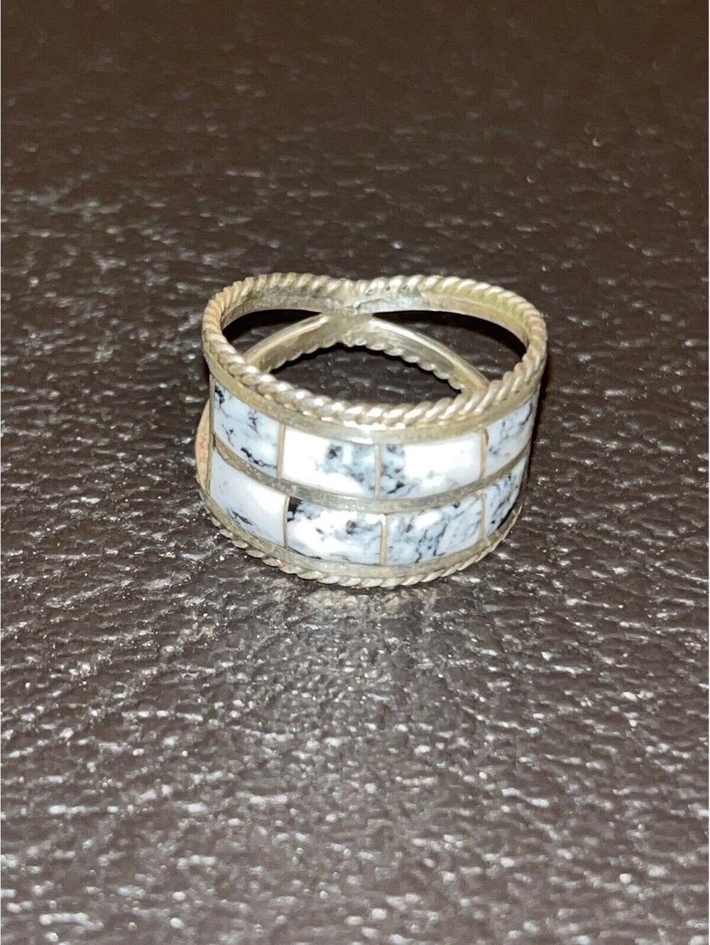 Navajo handmade sterling silver white buffalo band ring size 8.5